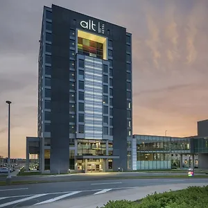 Alt Halifax Airport 4*, Enfield Canada