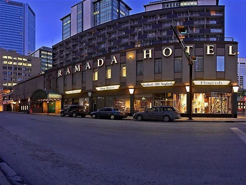 Ramada Plaza By Wyndham Calgary Downtown Hotel 3*,